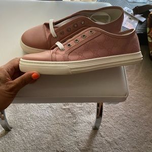 Gucci Soft Pink Leather GG Canvas Sneakers Size 39